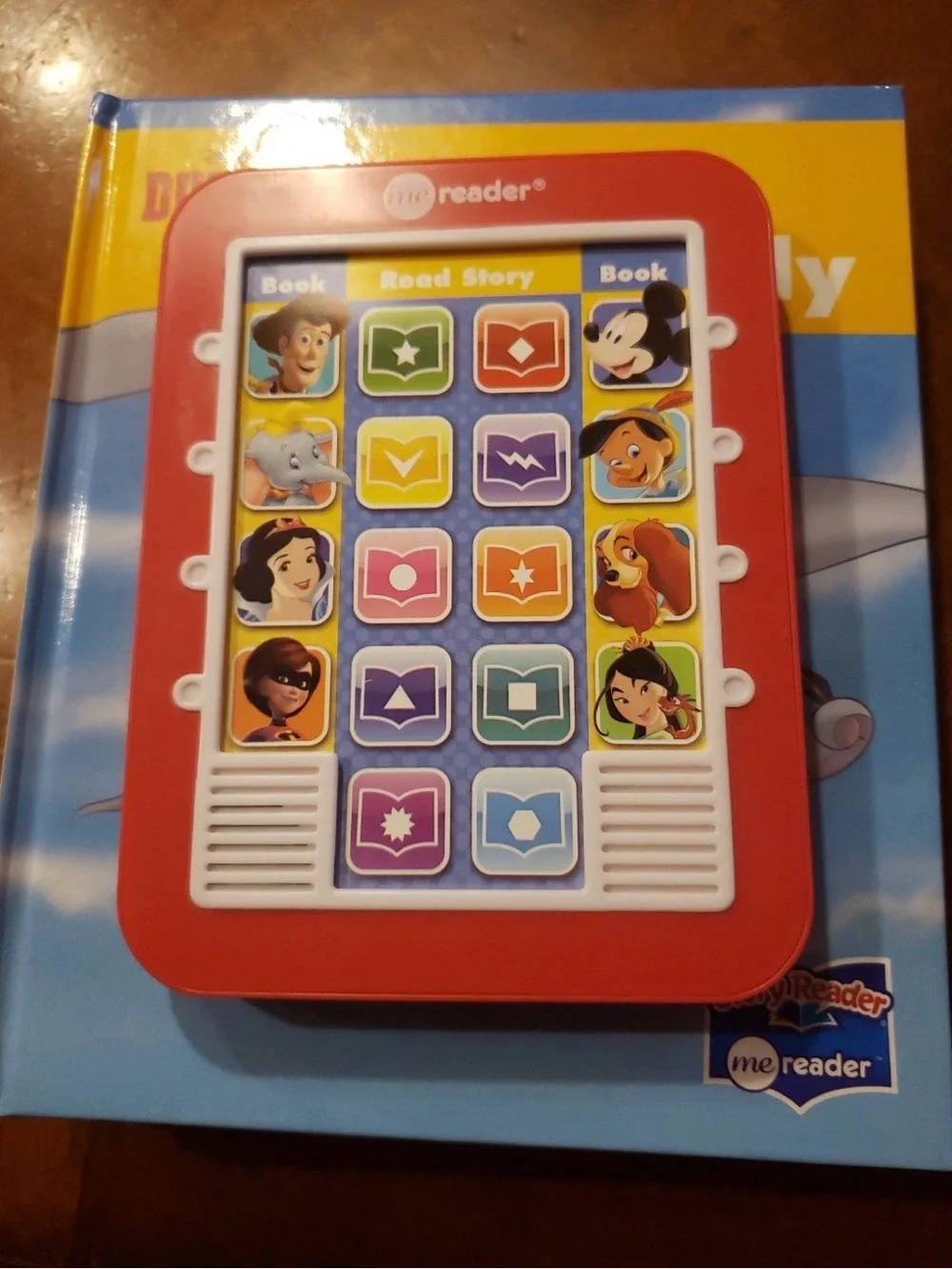 GUC Disney x Me Reader | Electronic reader | 8 book library set